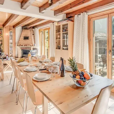 Résidence Hameau Des Rochers - Chalets pour 12 Personnes 193284 * La Plagne