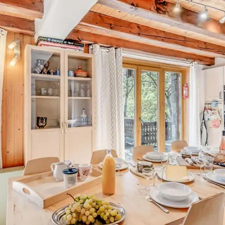 Résidence Hameau Des Rochers - Chalets pour 12 Personnes 193284 Chalet *