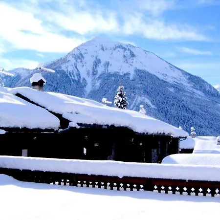 Residence Hameau Des Rochers - Chalets Pour 12 Personnes 041 * La Plagne